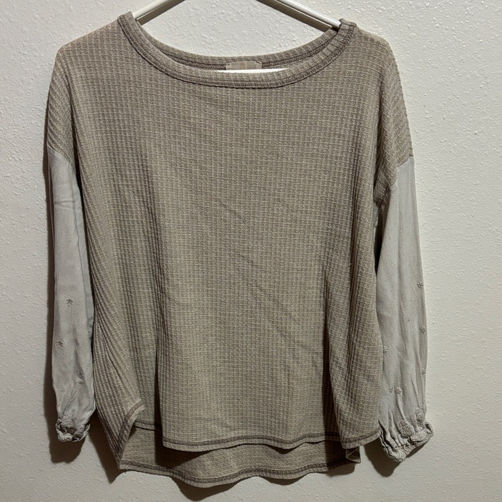 Stylish Beige and Gray Waffle Knit Sweatshirt